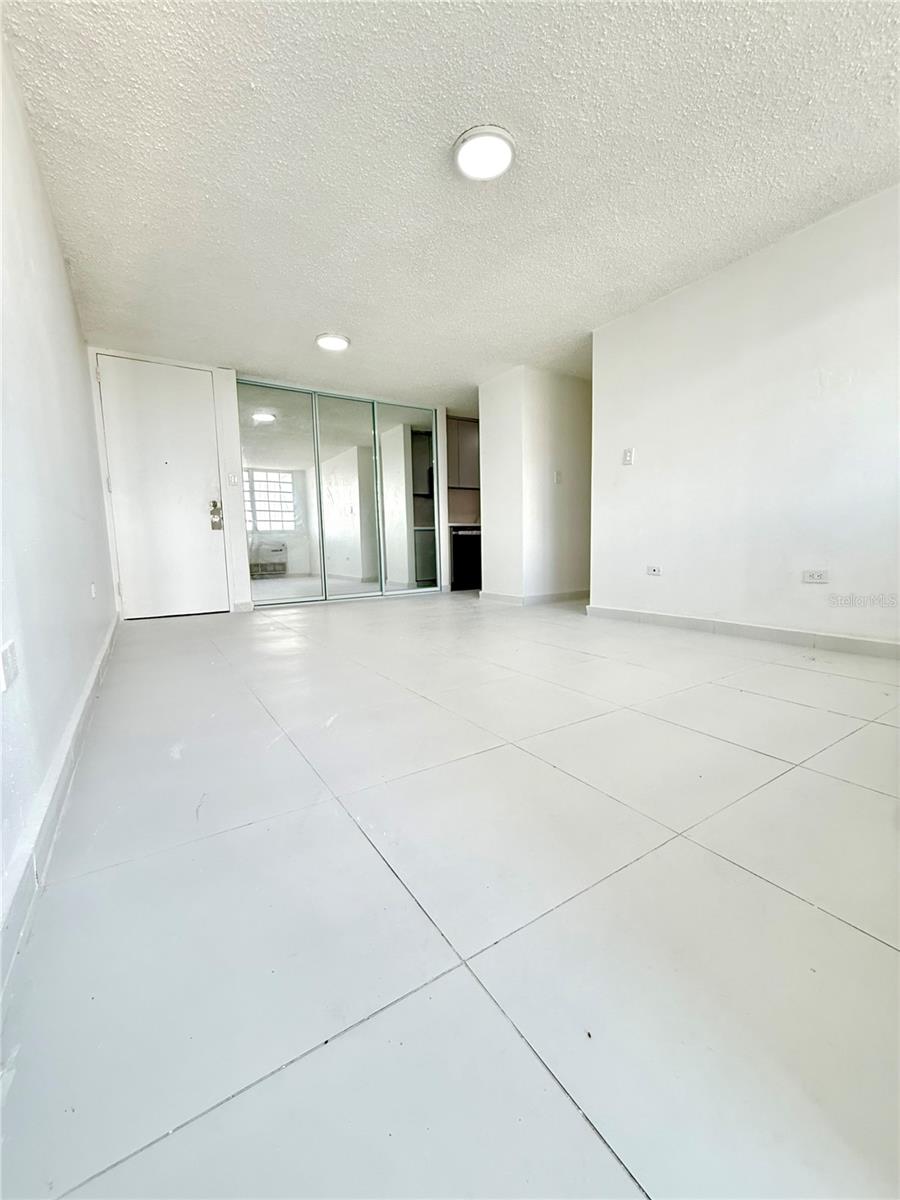 Photo of 14 AVE.SAN PATRICIO #1004 GUAYNABO PR 00968