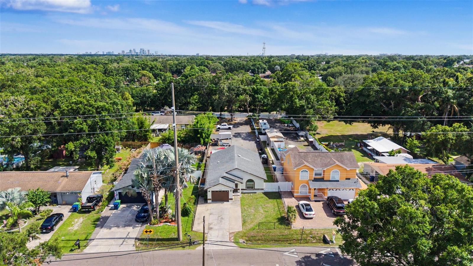 Photo of 1900 W KIRBY STREET TAMPA FL 33604