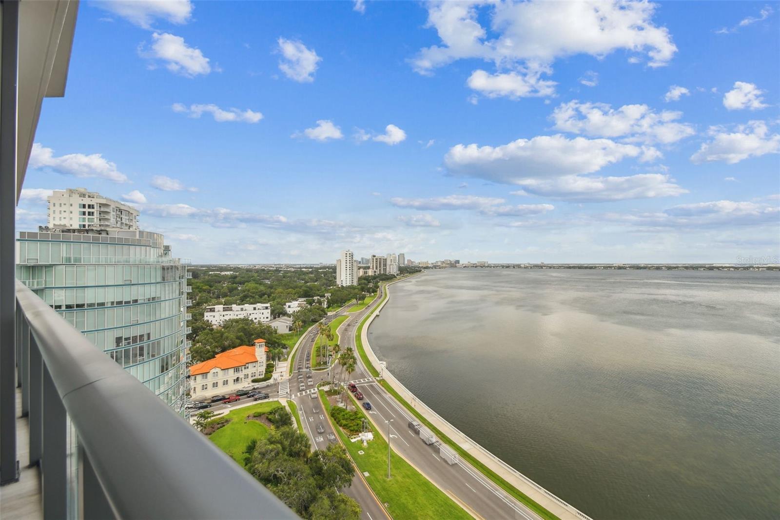 Photo of 3101 BAYSHORE BOULEVARD #1402 TAMPA FL 33629