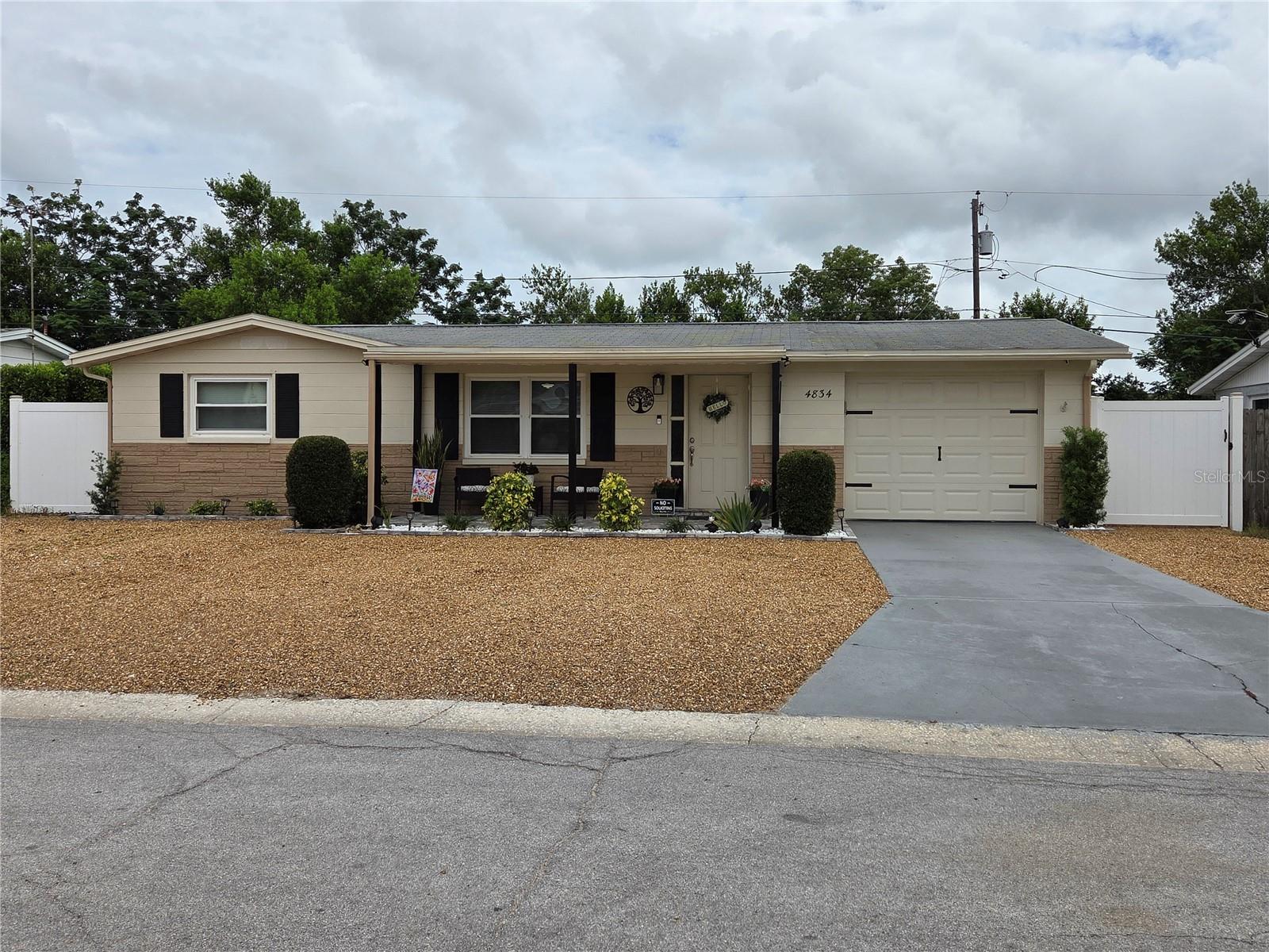 Photo of 4834 GASLIGHT AVENUE HOLIDAY FL 34690