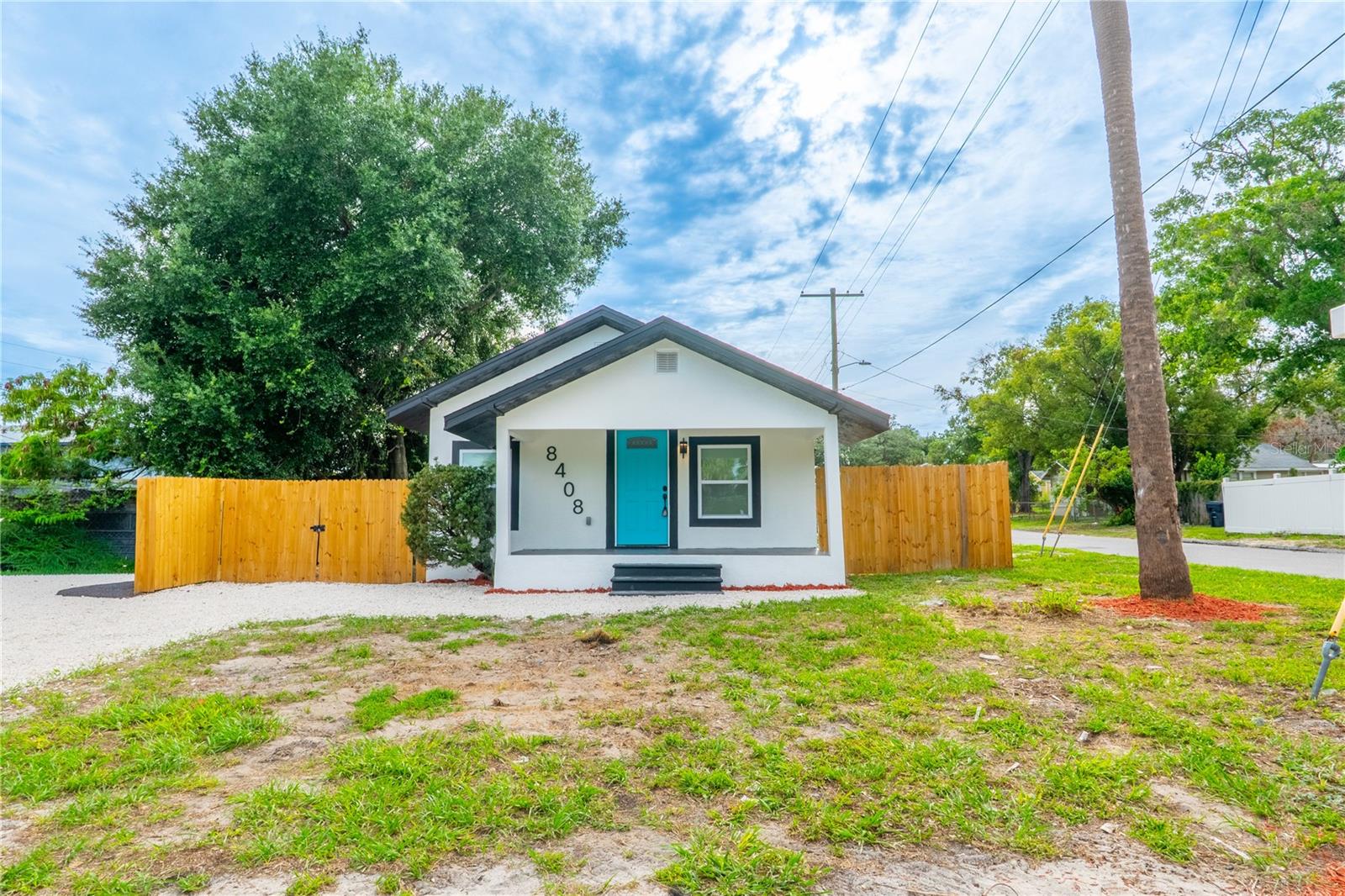 Photo of 8408 N SEMINOLE AVENUE TAMPA FL 33604