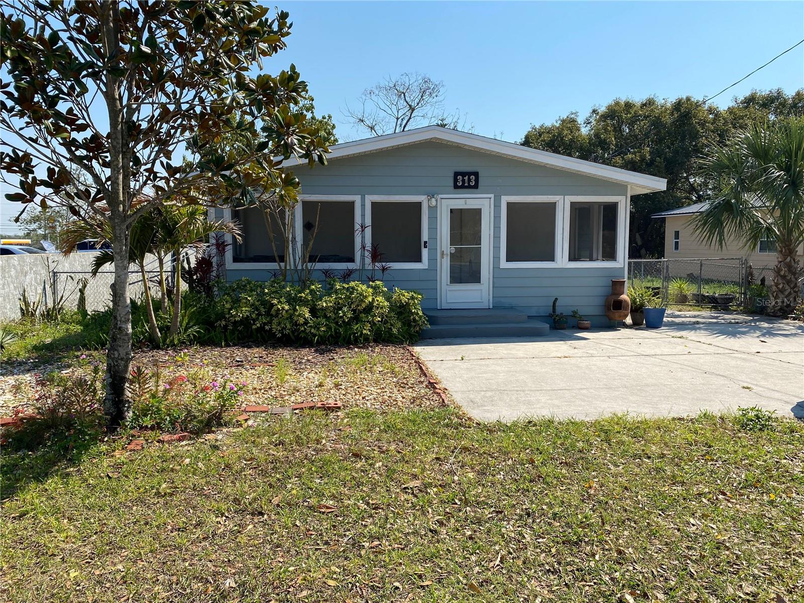Photo of 313 S OBSERVATORY DRIVE ORLANDO FL 32835