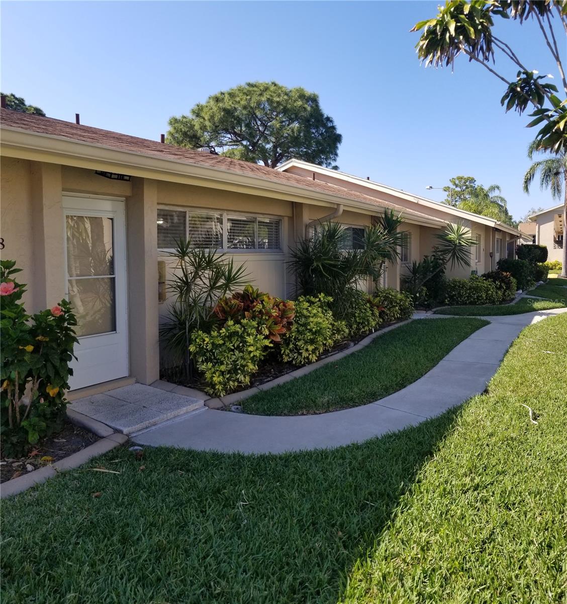 Photo of 2772 WOODGATE LANE #28 SARASOTA FL 34231