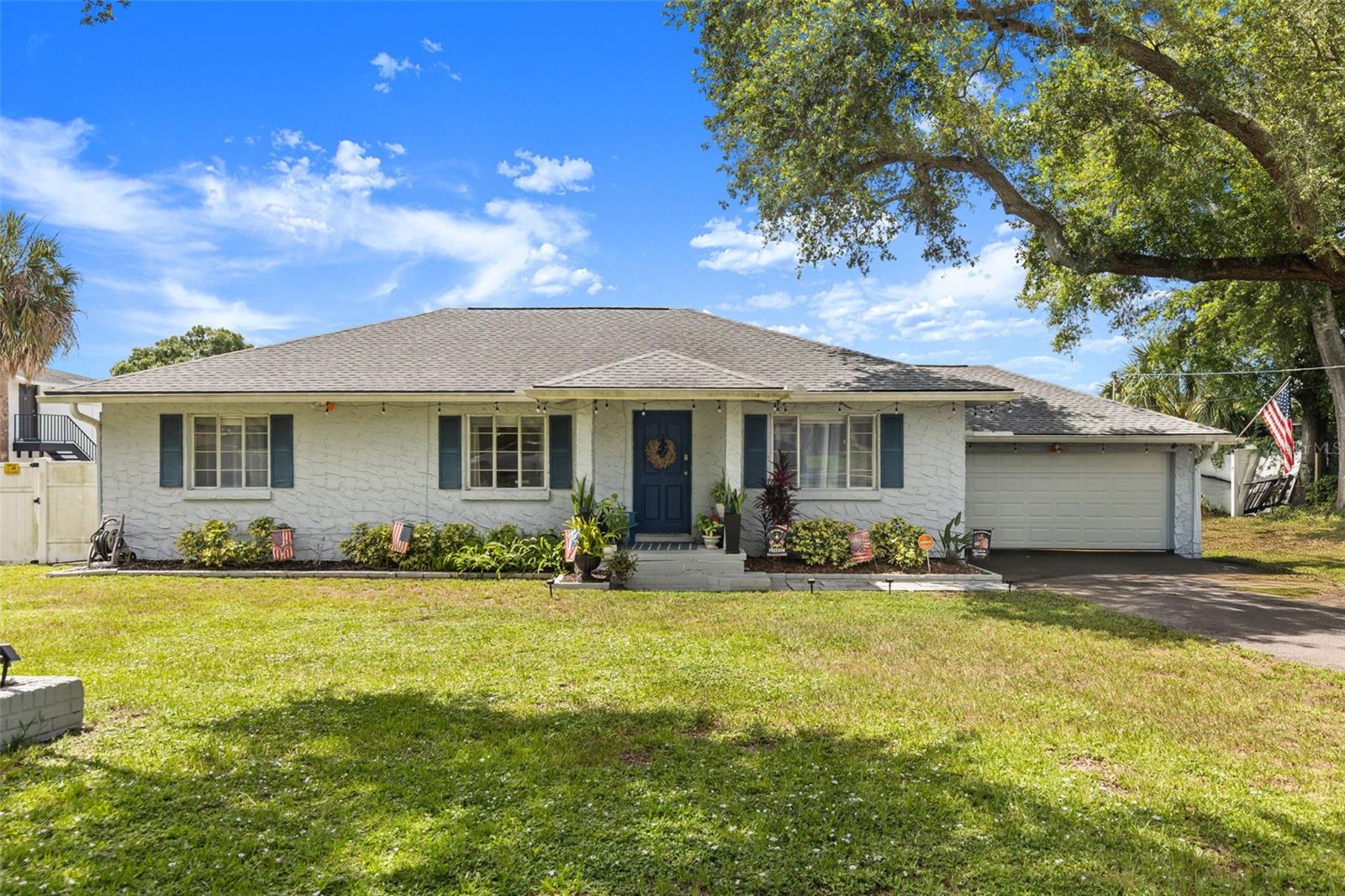 Photo of 920 ALICIA AVENUE TAMPA FL 33604