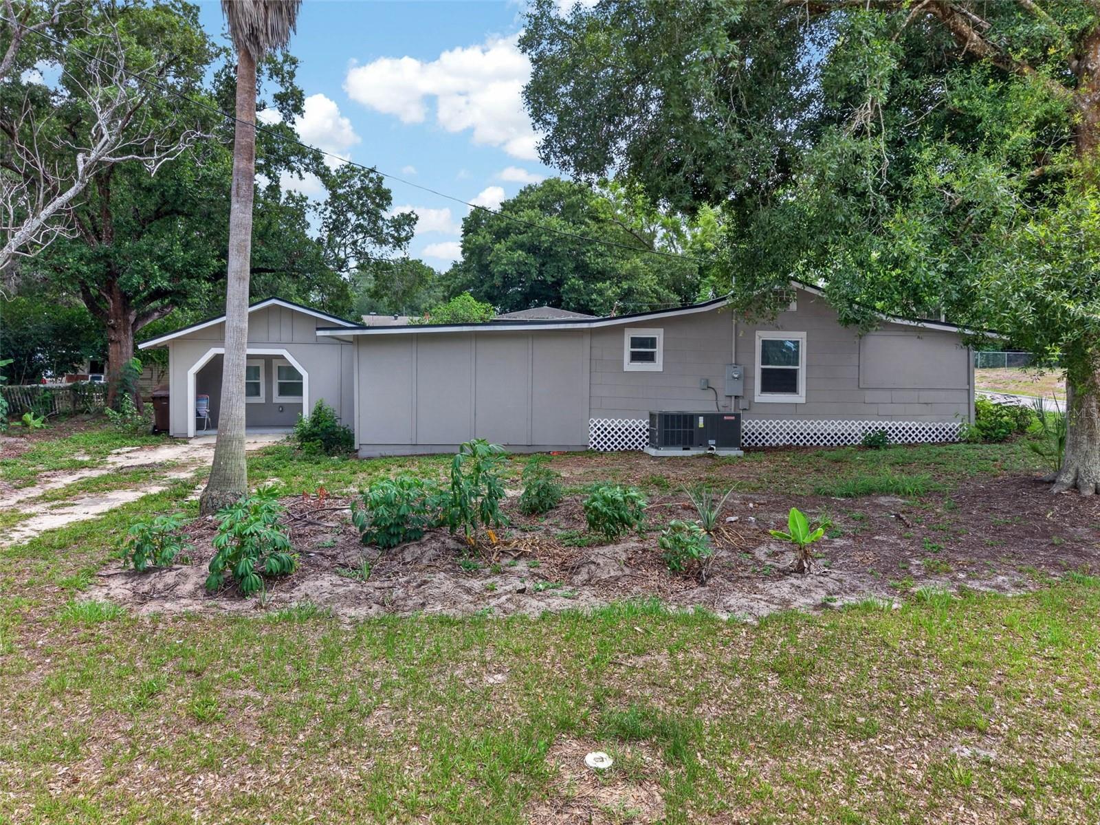 Photo of 305 S SHARP STREET LAKE WALES FL 33853