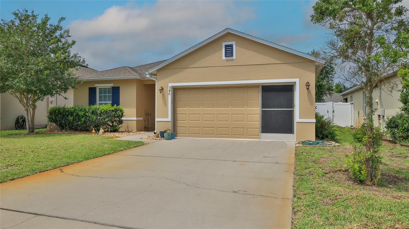 Photo of 346 ADMIRALTY COURT EDGEWATER FL 32141