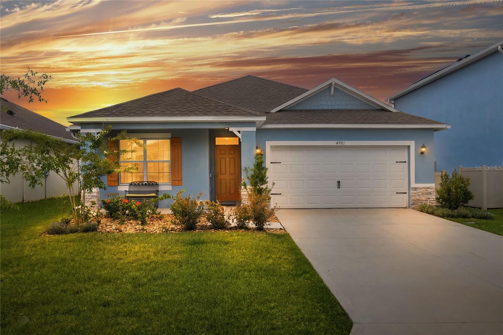 Photo of 4981 FOXGLOVE CIRCLE LAKELAND FL 33811