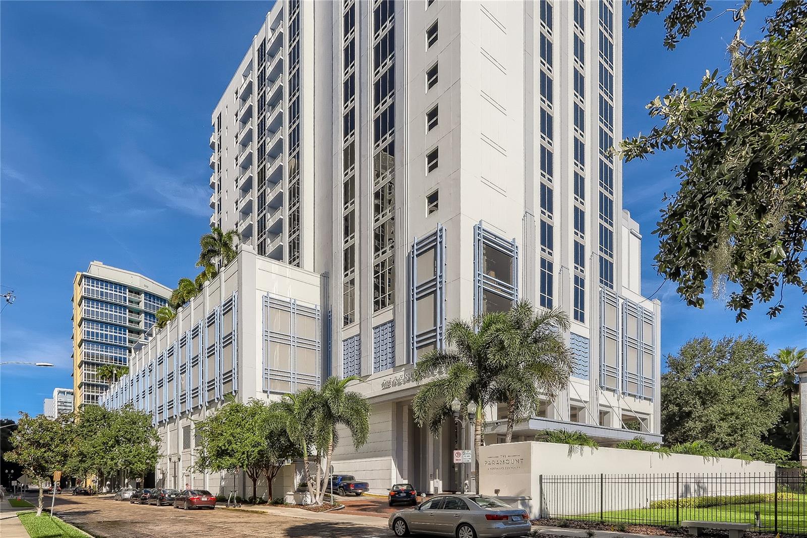 Photo of 415 E PINE STREET ORLANDO FL 32801
