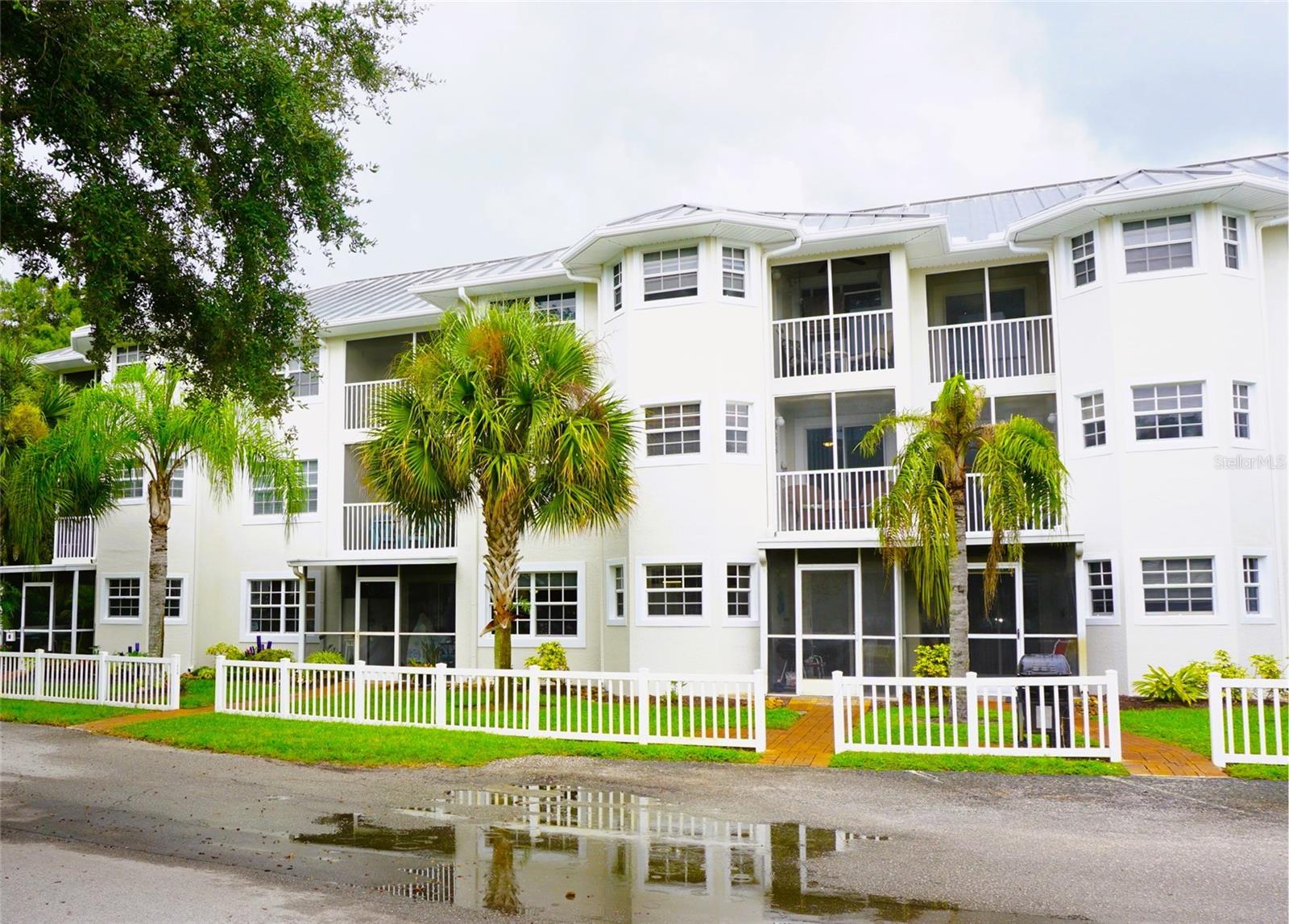 Photo of 2077 WETLAND POINT #1301 LUTZ FL 33558