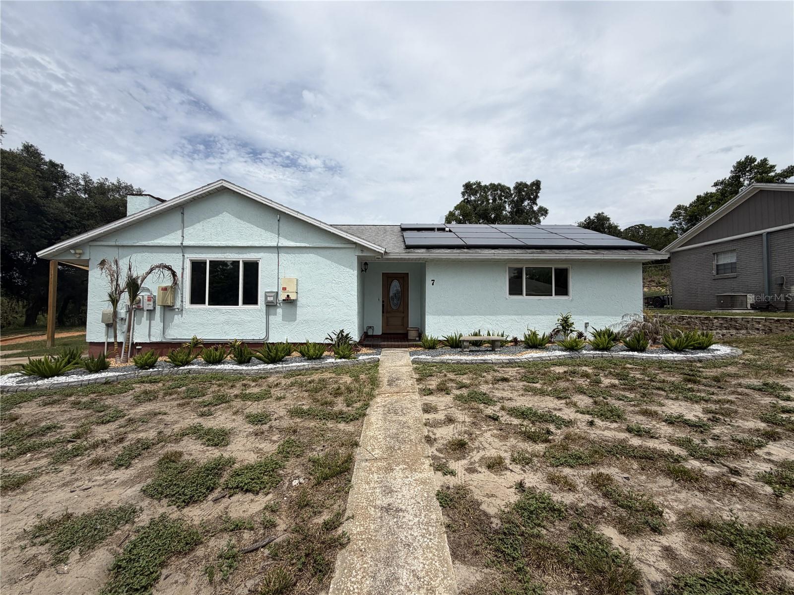 Photo of 7 LAGO VISTA COURT DAVENPORT FL 33837