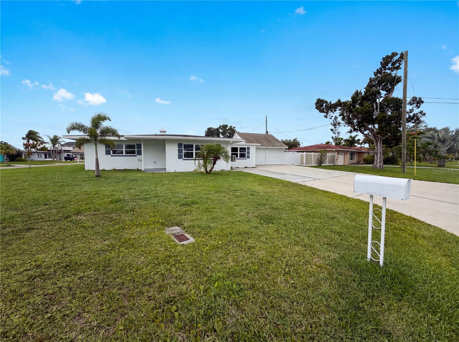 Photo of 567 BAYWOOD DRIVE DUNEDIN FL 34698