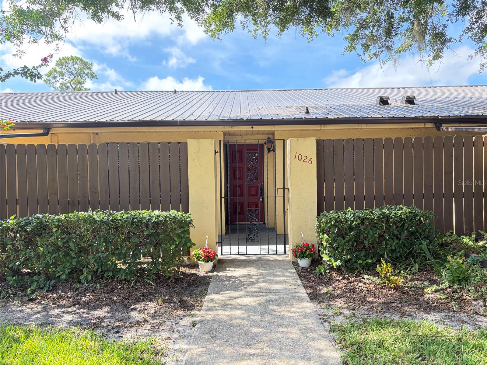 Photo of 1026 MEDINAH DRIVE WINTER HAVEN FL 33884