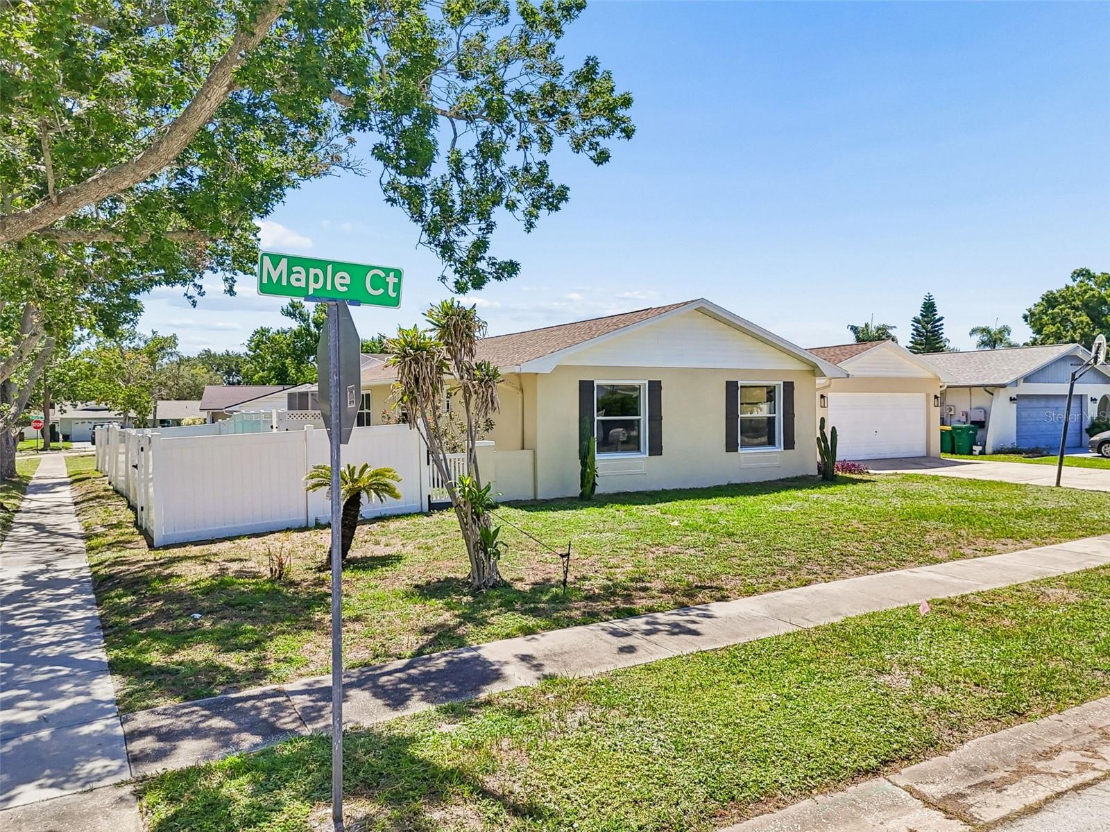Photo of 2959 MAPLE COURT DUNEDIN FL 34698