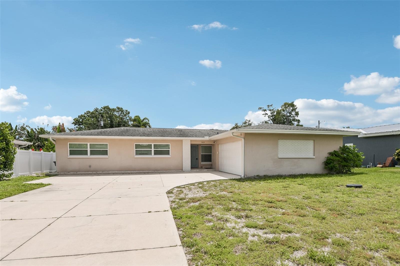 Photo of 563 EASTVIEW ROAD LARGO FL 33770