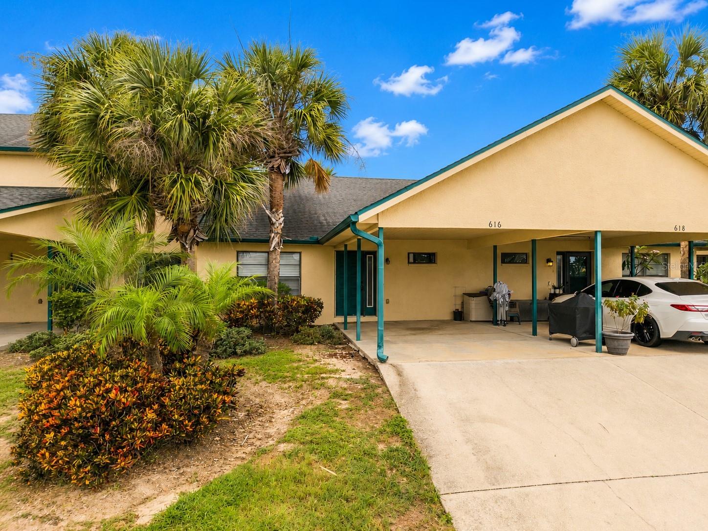 Photo of 616 YARDARM DRIVE #8 APOLLO BEACH FL 33572
