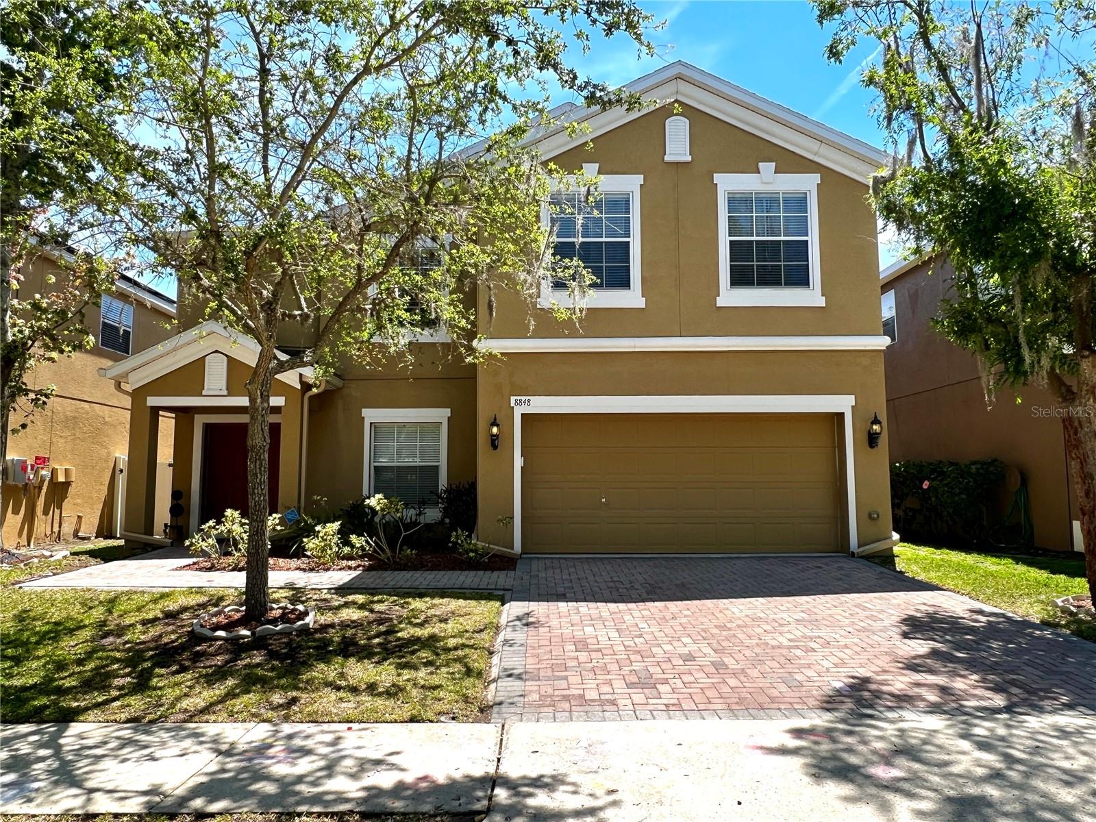 Photo of 8848 CAMERON CREST DRIVE TAMPA FL 33626