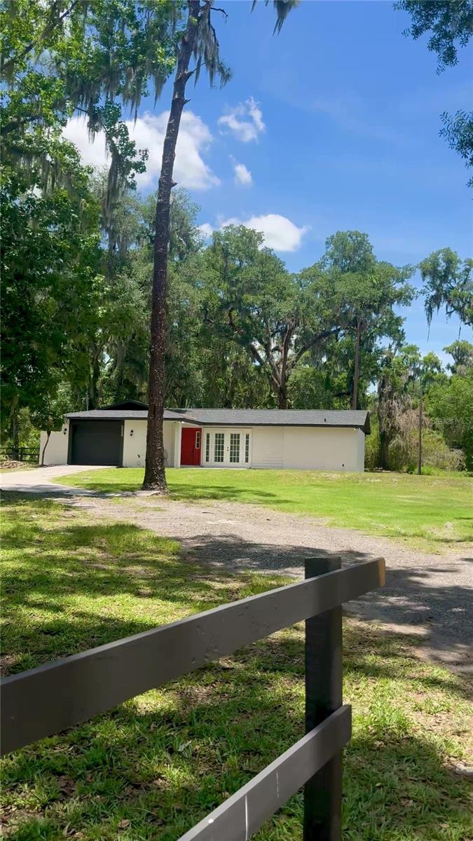 Photo of 4405 COCONUT COVE PLACE VALRICO FL 33596