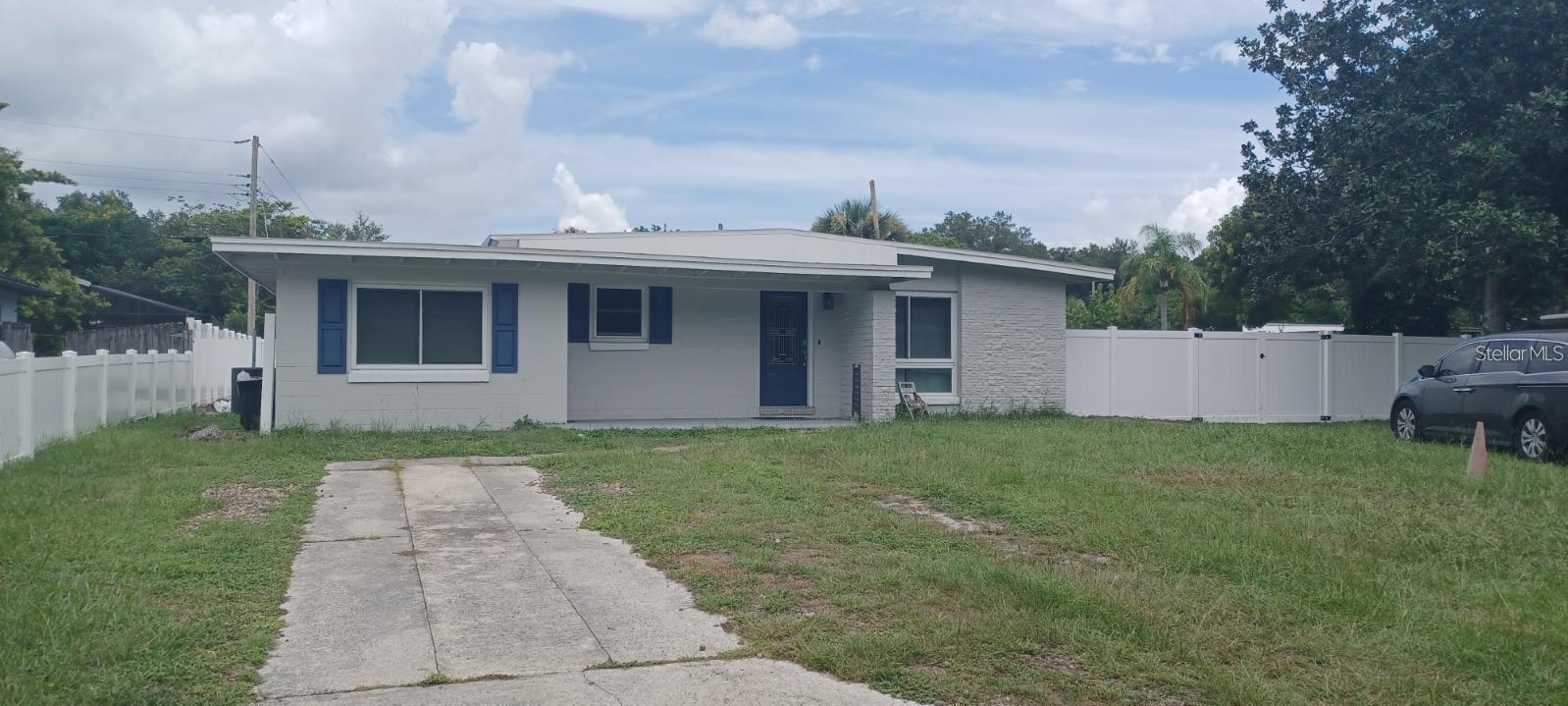 Photo of 156 PINECREST DR SANFORD FL 32773