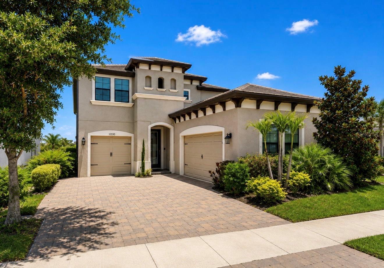 Photo of 13107 MONACH ISLES DRIVE RIVERVIEW FL 33579