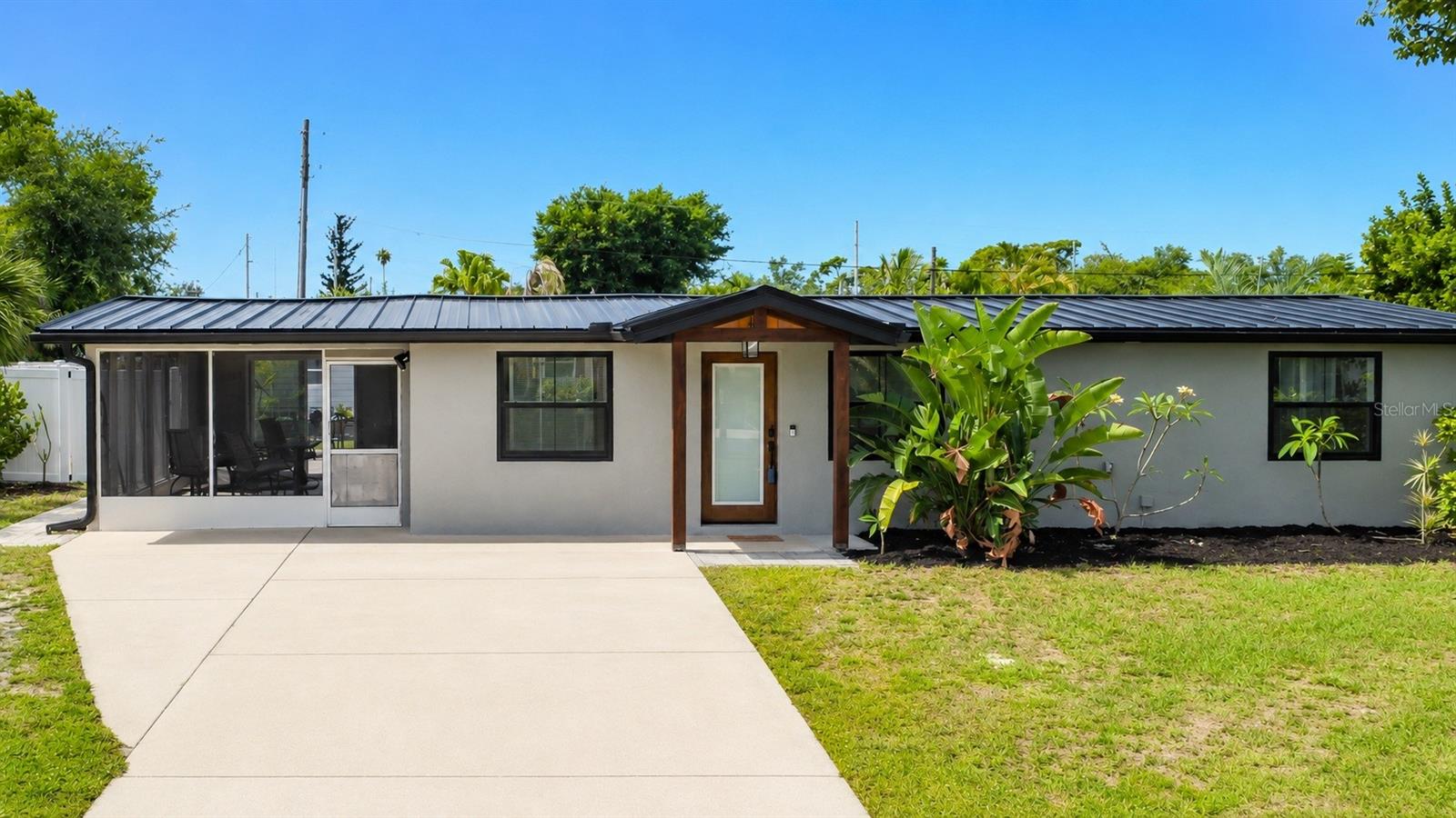 Photo of 1161 KEHOSEE LANE ENGLEWOOD FL 34224