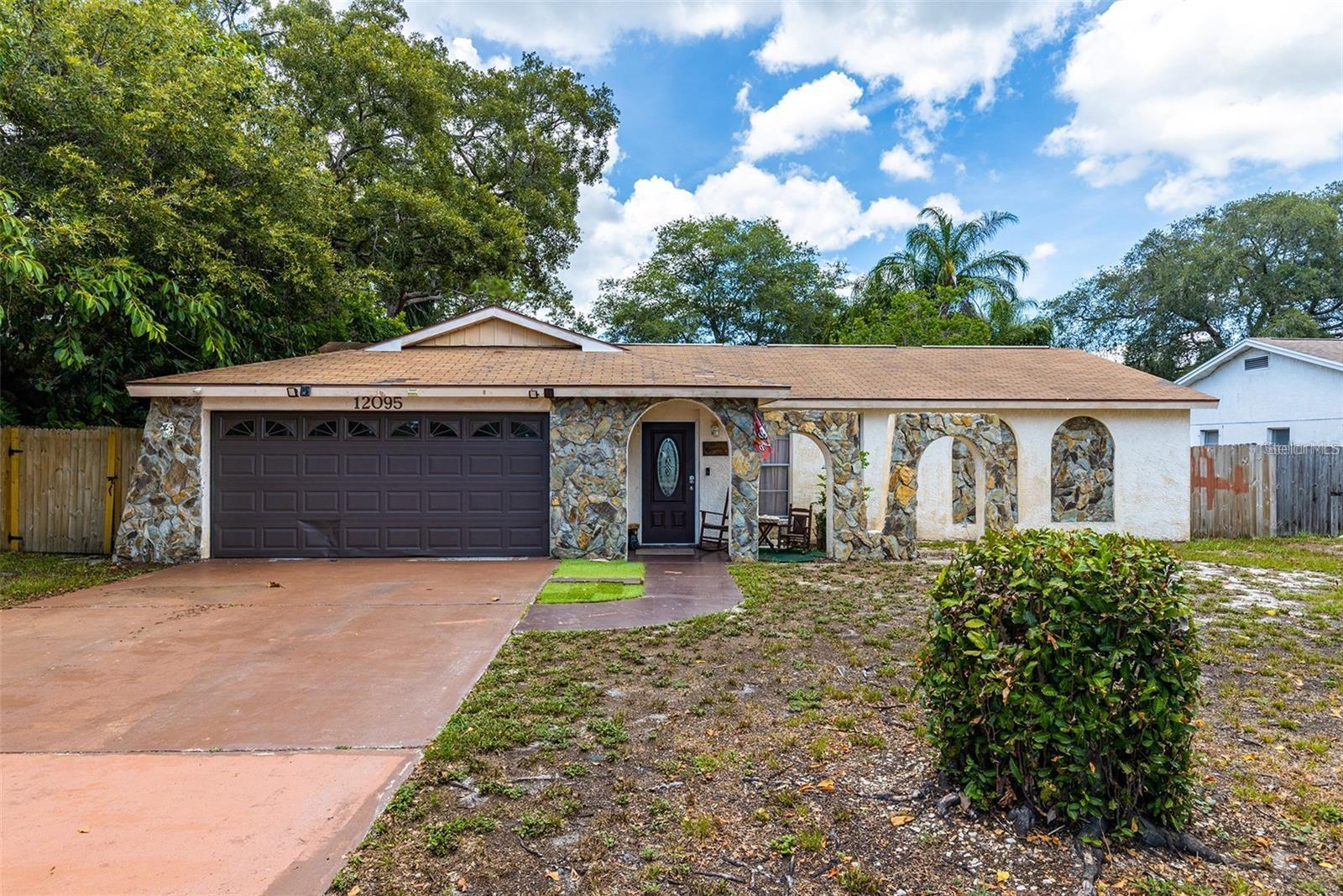 Photo of 12095 102ND AVENUE SEMINOLE FL 33778