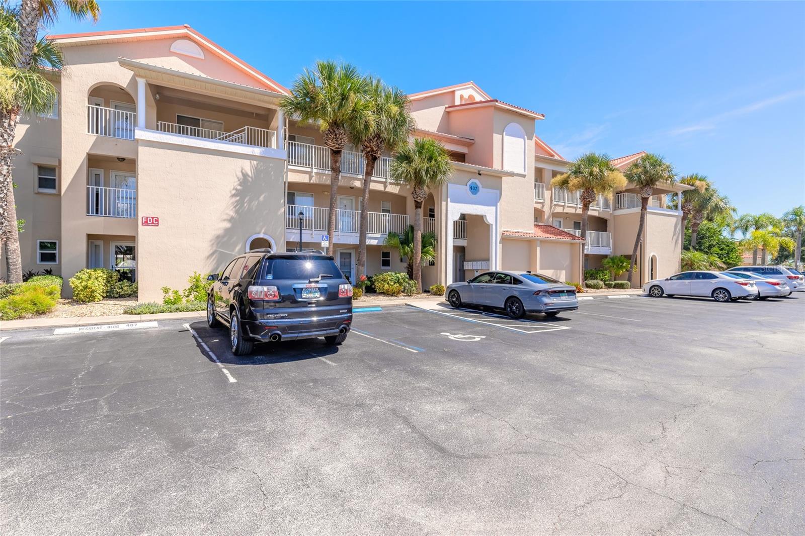 Photo of 407 BOUCHELLE DRIVE #303 NEW SMYRNA BEACH FL 32169