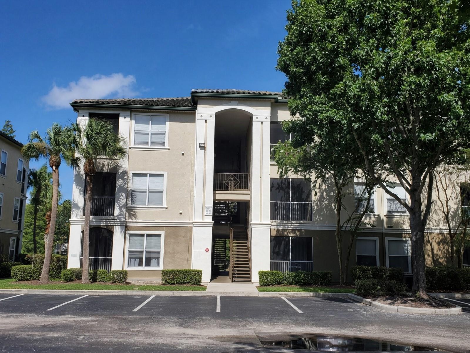 Photo of 5807 LEGACY CRESCENT PLACE #201 RIVERVIEW FL 33578