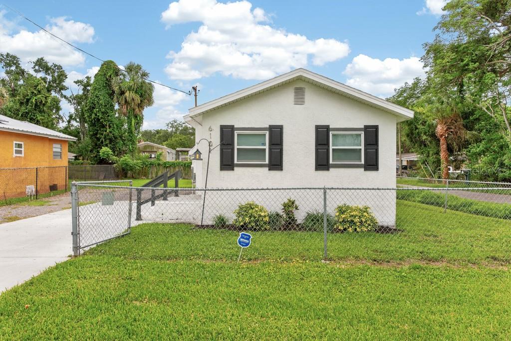 Photo of 6101 ANNA AVENUE GIBSONTON FL 33534