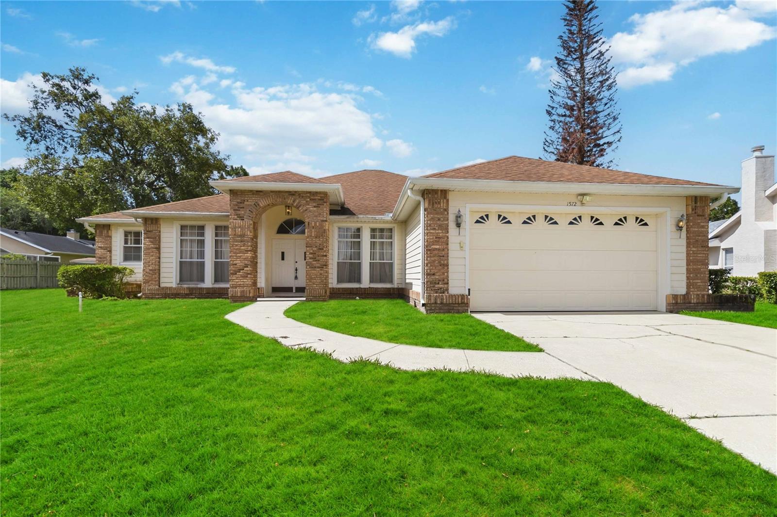 Photo of 1572 HUNTERS STAND RUN OVIEDO FL 32765