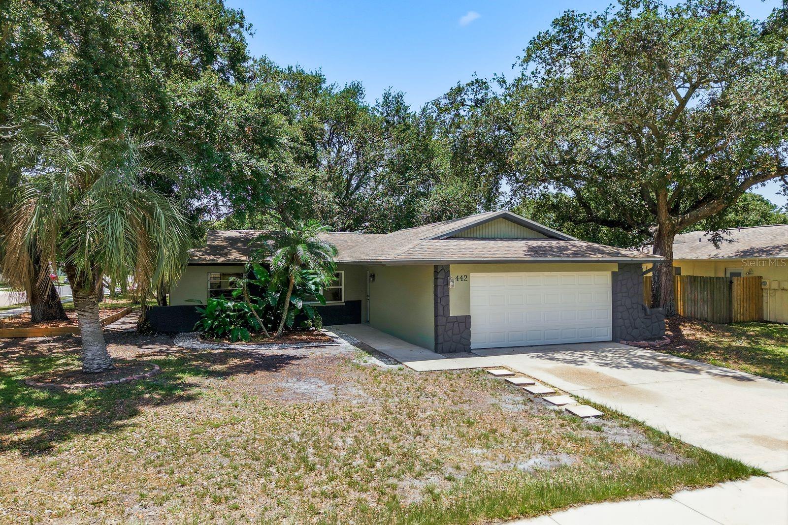 Photo of 442 EVERGREEN DRIVE OLDSMAR FL 34677