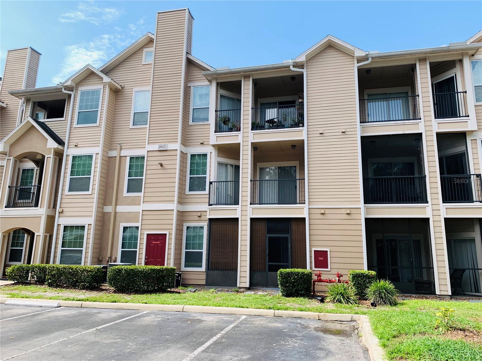 Photo of 2025 ERVING CIRCLE #104 OCOEE FL 34761