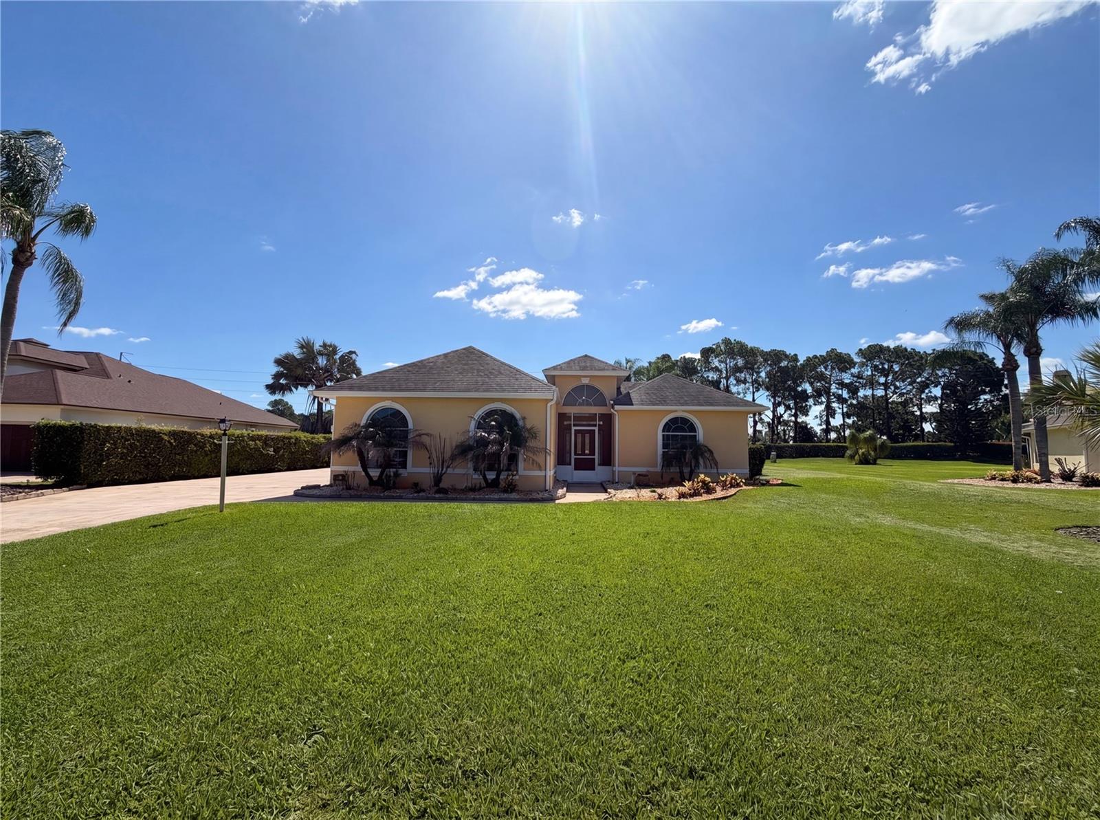 Photo of 3608 CREEKSIDE DRIVE SEBRING FL 33875