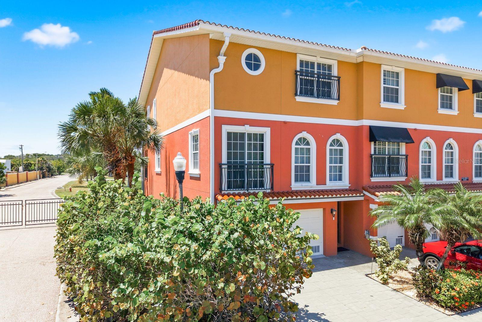 Photo of 47 W MORGAN STREET TARPON SPRINGS FL 34689