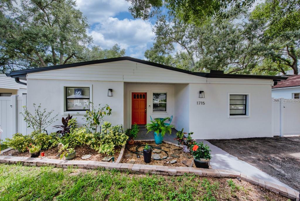 Photo of 1715 S HUBERT AVENUE TAMPA FL 33629