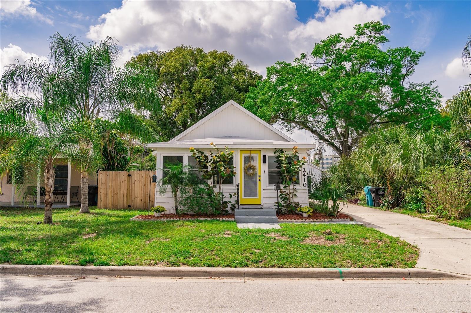 Photo of 2410 CENTER AVENUE ORLANDO FL 32806