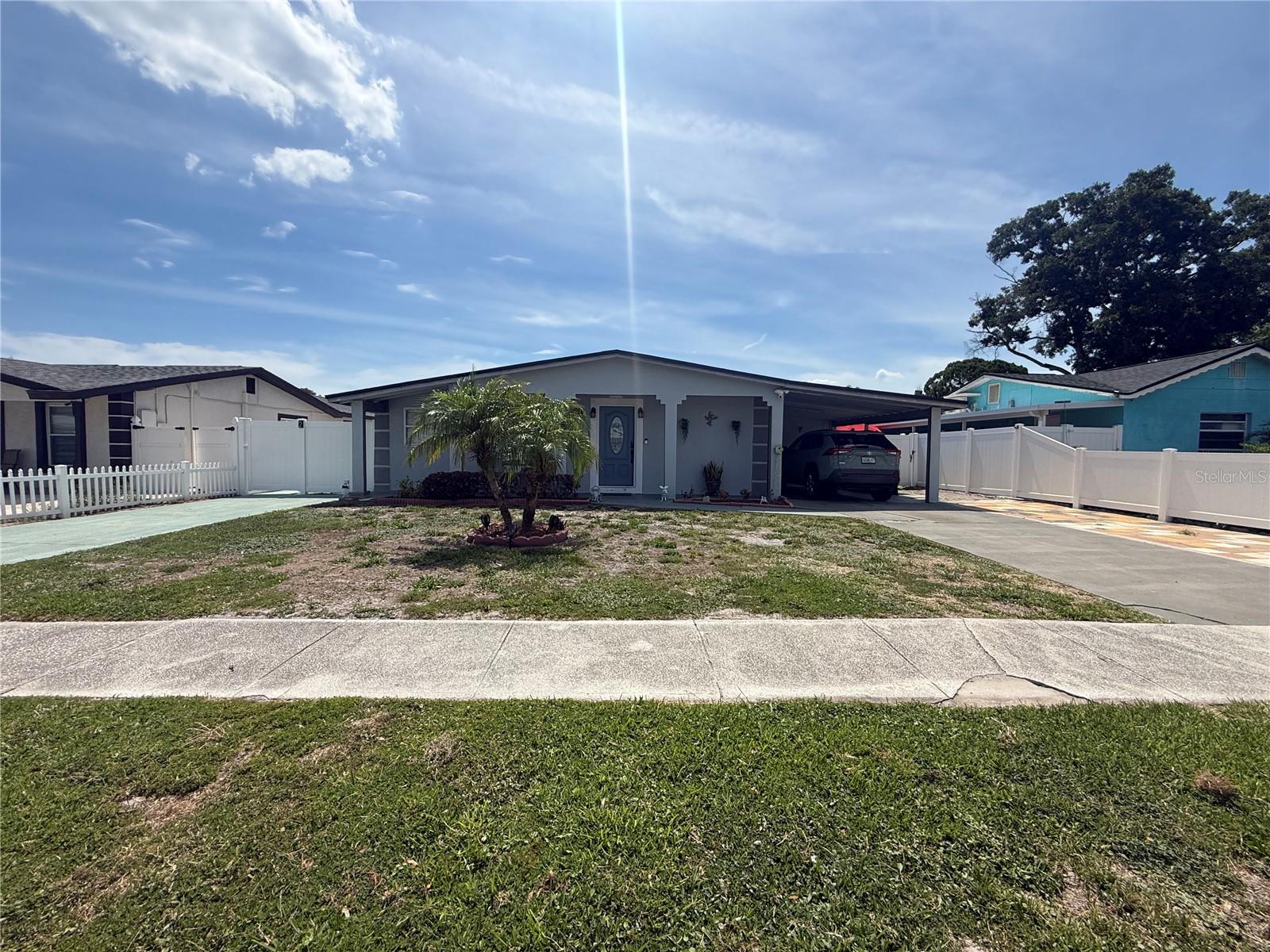 Photo of 4808 SIERRA MADRE DRIVE TAMPA FL 33634