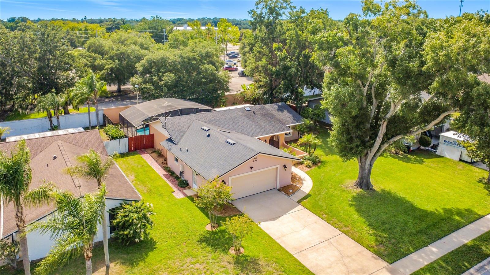 Photo of 5020 THE OAKS CIRCLE ORLANDO FL 32809