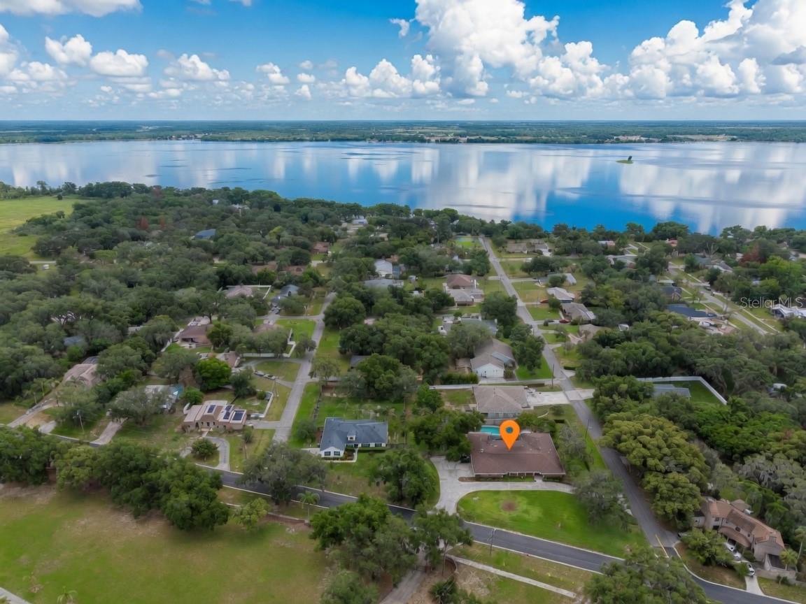 Photo of 900 N CITRUS AVENUE HOWEY IN THE HILLS FL 34737