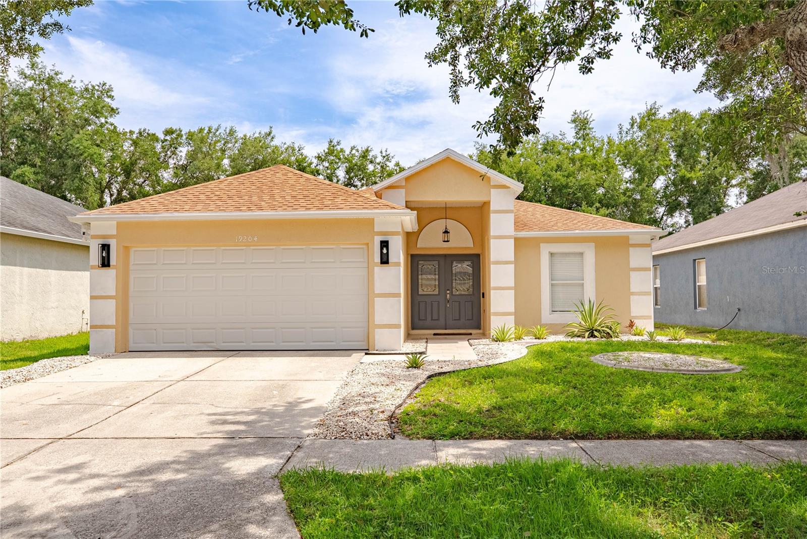 Photo of 19204 WOOD SAGE DRIVE TAMPA FL 33647