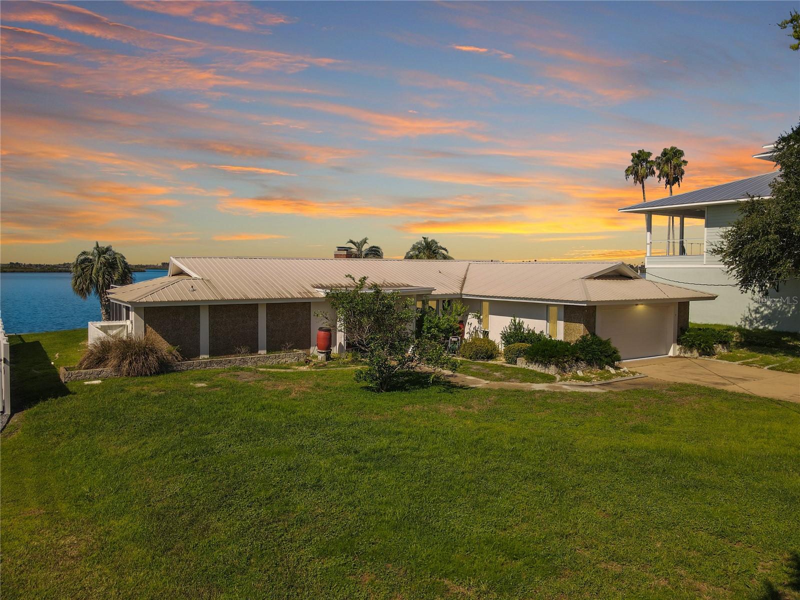 Photo of 12000 W BAYSHORE DRIVE CRYSTAL RIVER FL 34429