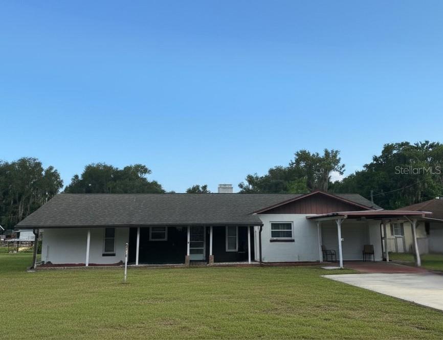 Photo of 919 CR 482D LAKE PANASOFFKEE FL 33538