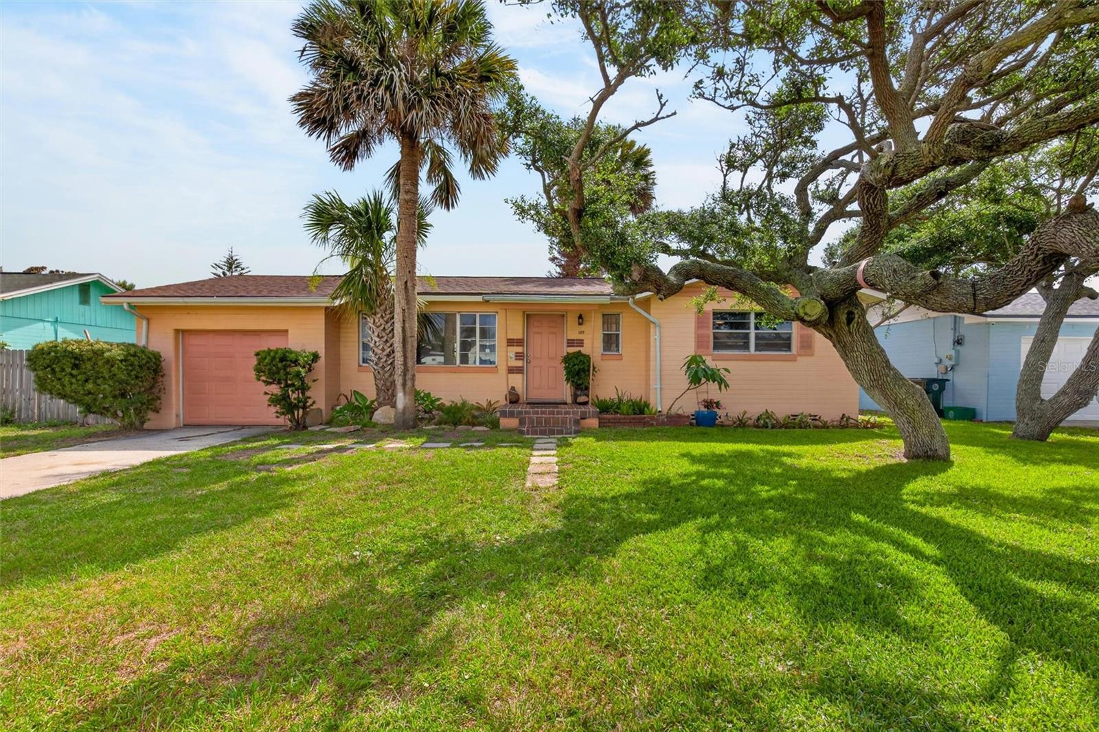 Photo of 109 CLAIRE TERRACE DAYTONA BEACH FL 32118
