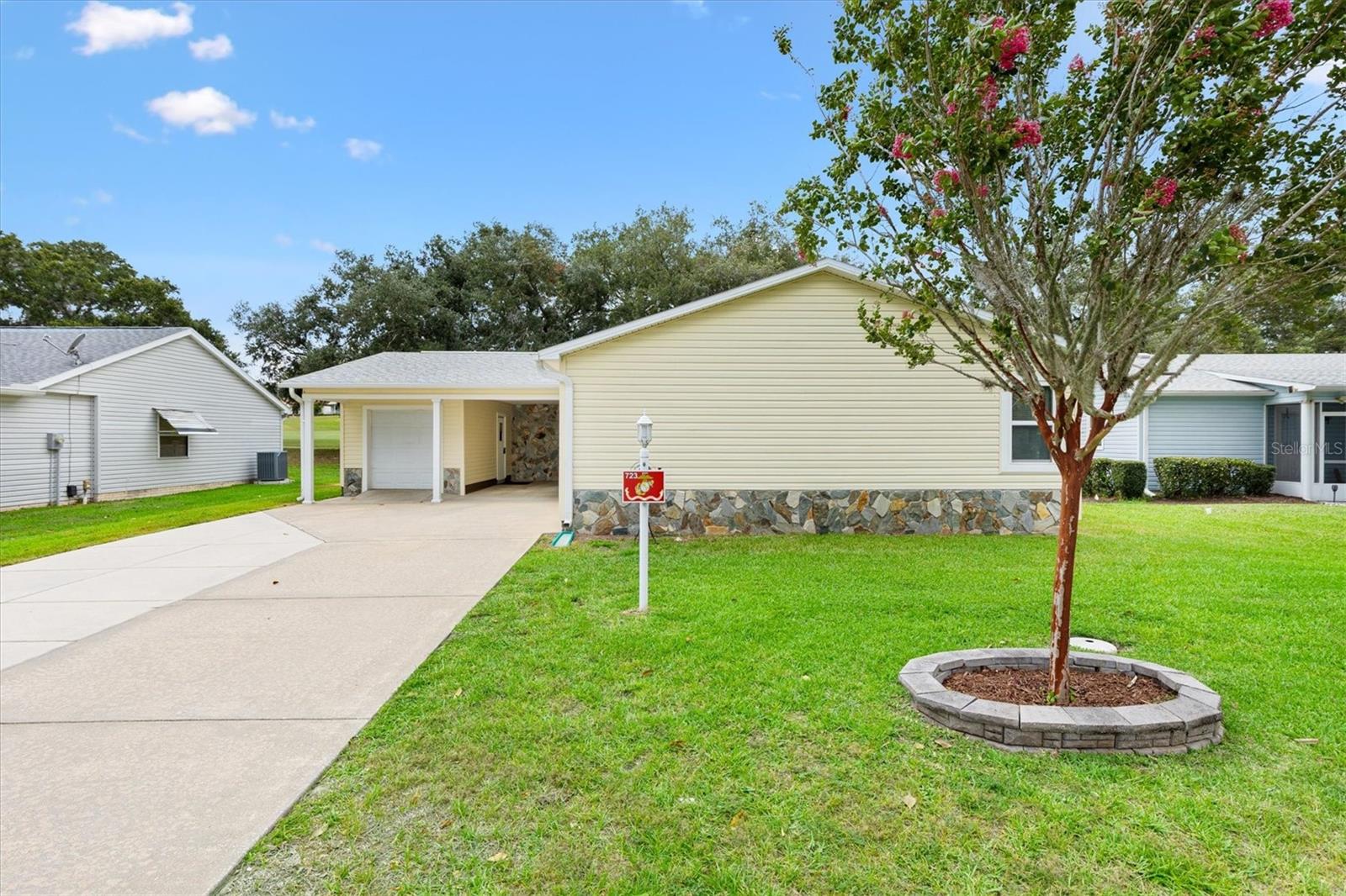 Photo of 723 HEATHROW AVENUE THE VILLAGES FL 32159