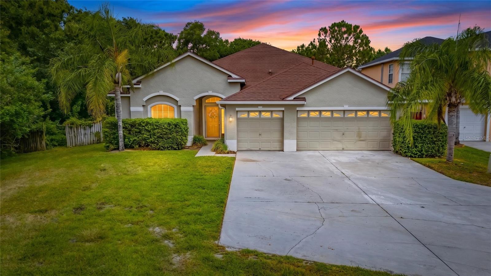 Photo of 11901 NORTHUMBERLAND DRIVE TAMPA FL 33626