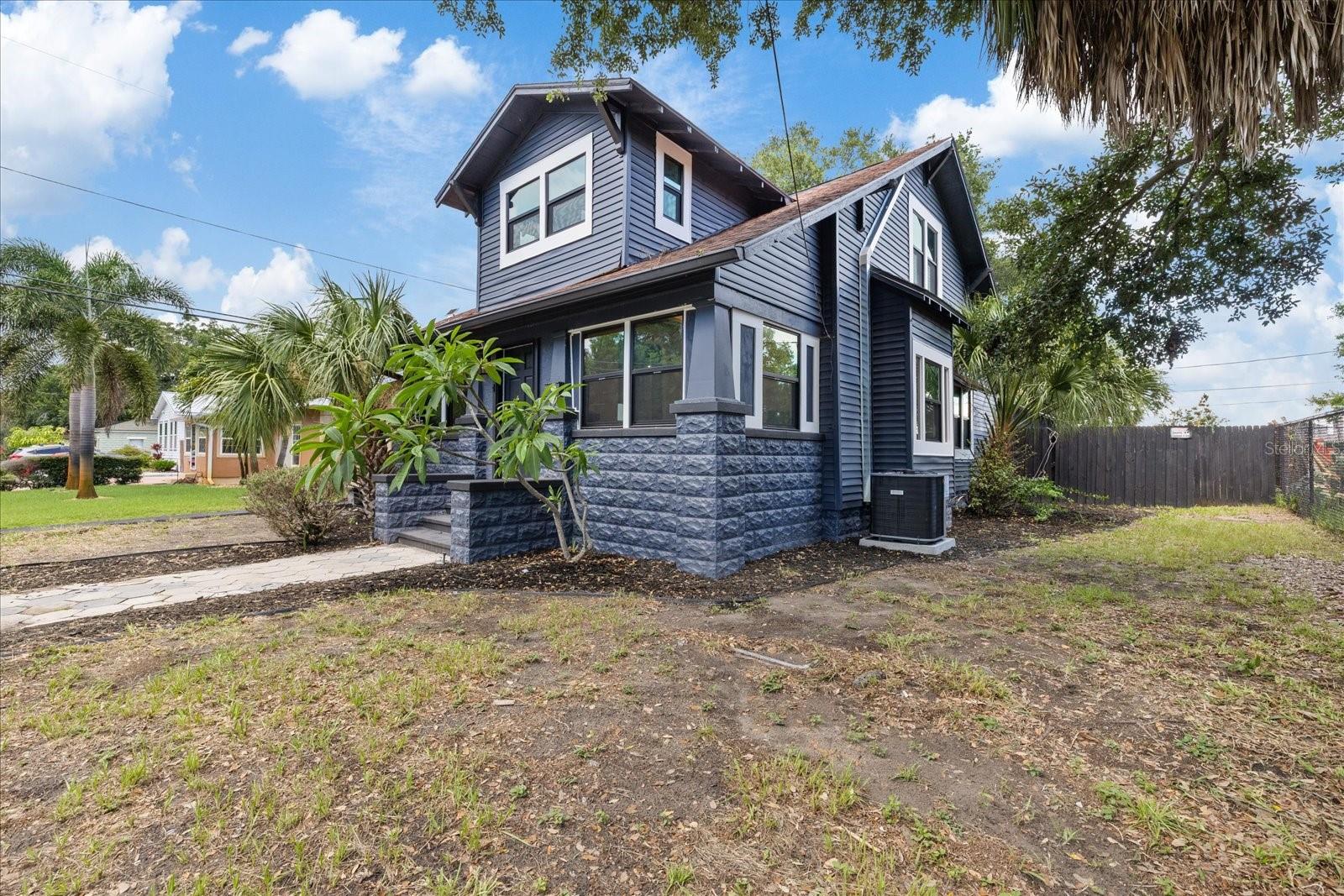 Photo of 1618 12TH STREET ST PETERSBURG FL 33705