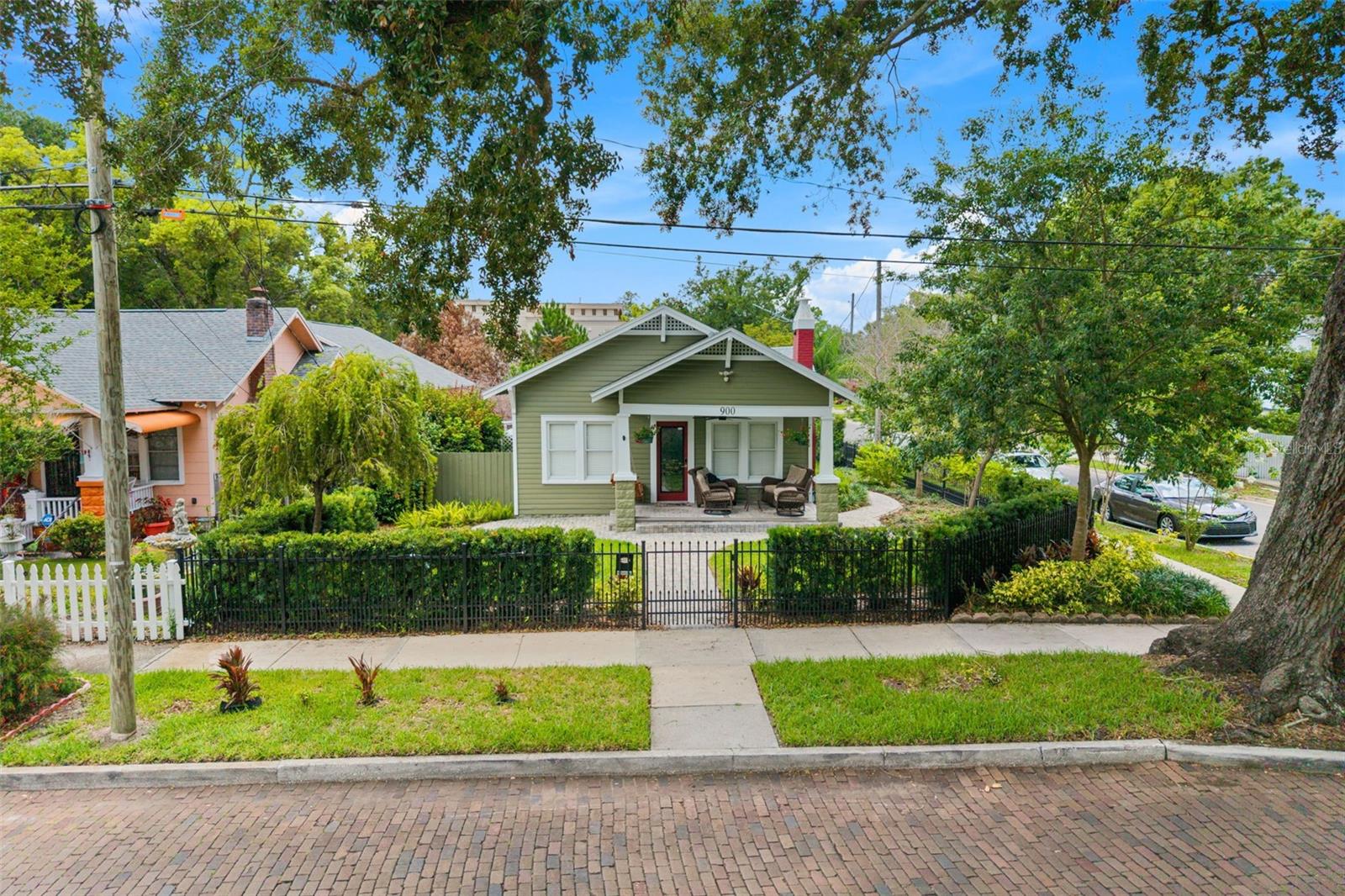 Photo of 900 E PINE STREET ORLANDO FL 32801
