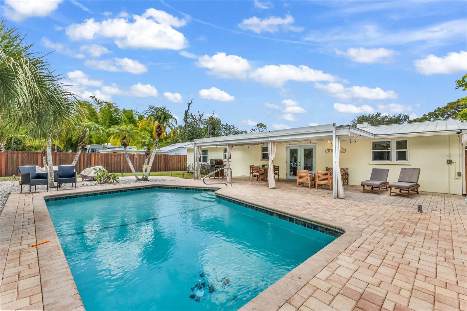 Photo of 1664 LAKEVIEW PLACE ENGLEWOOD FL 34223
