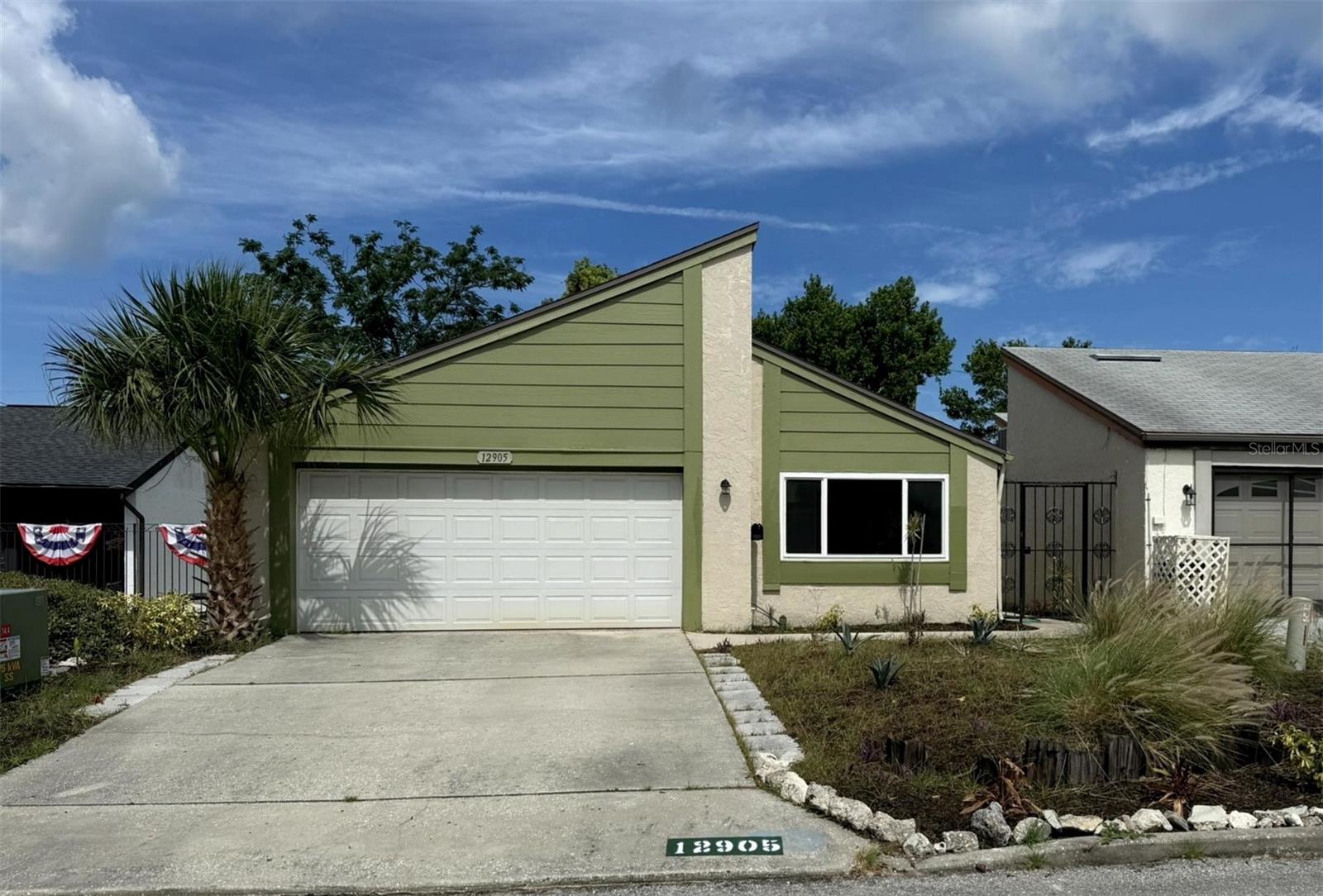 Photo of 12905 SETTLERS DRIVE HUDSON FL 34667