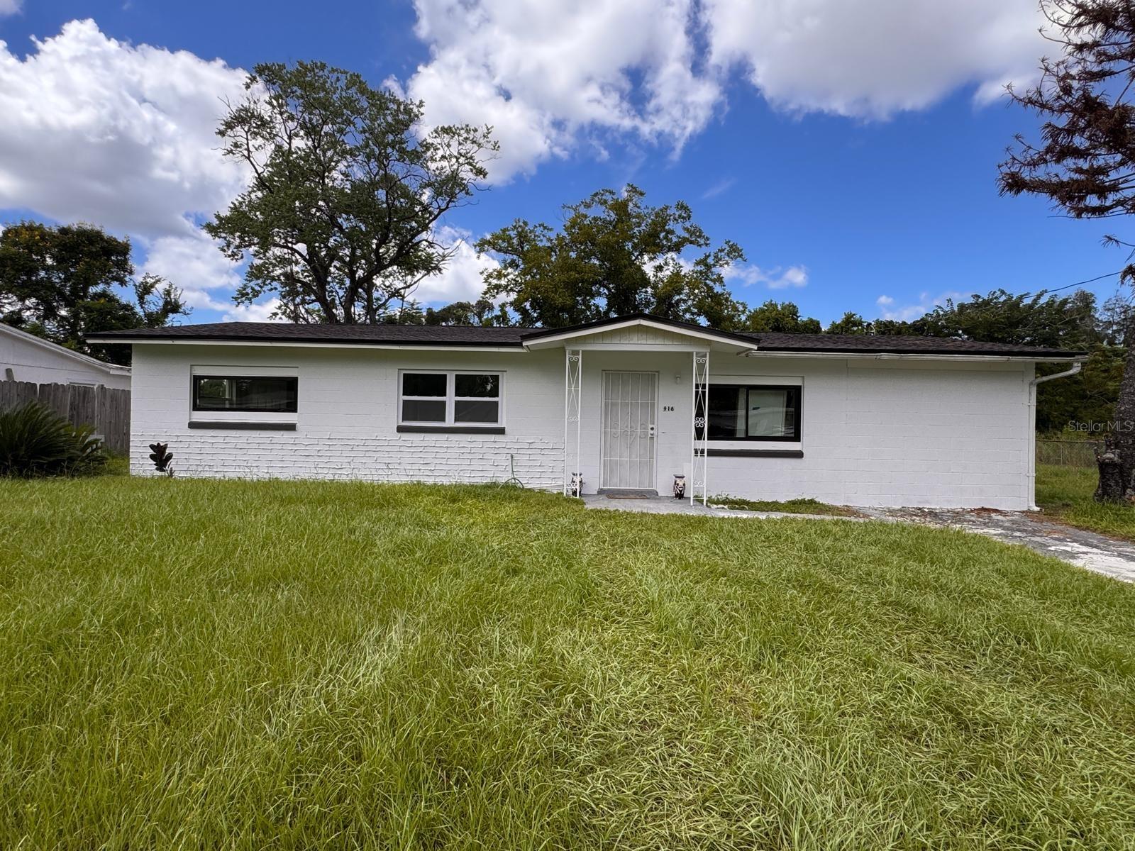 Photo of 916 ALECON DRIVE ORLANDO FL 32808