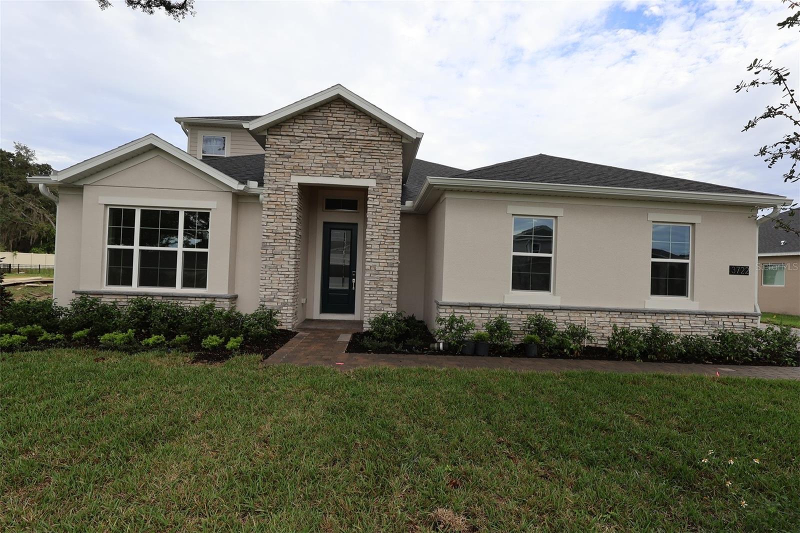 Photo of 3722 WOLVES CREEK PLACE APOPKA FL 32712